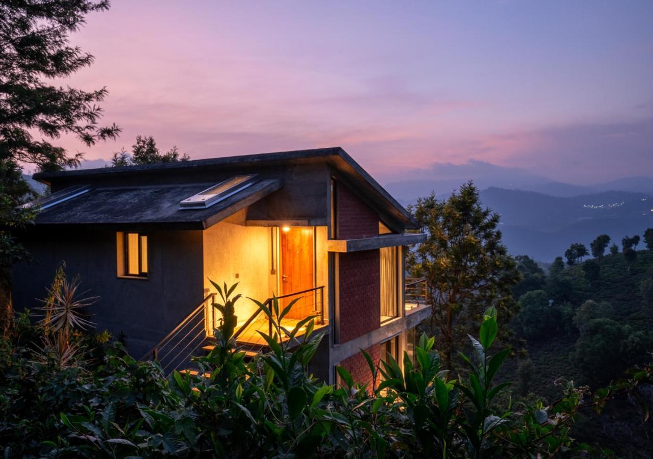 Lohonostays Villa Amani 8A Кунур Экстерьер фото