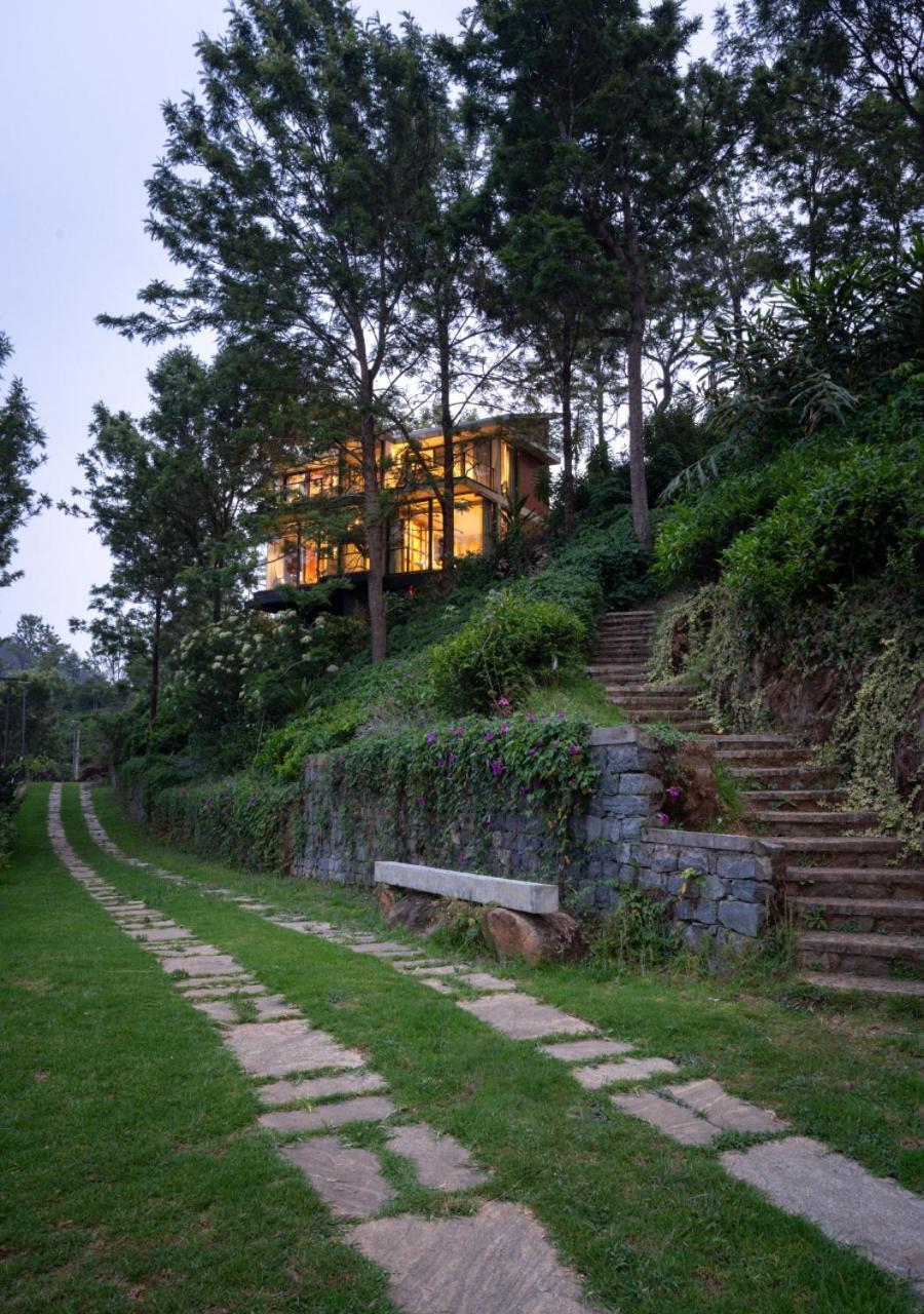 Lohonostays Villa Amani 8A Кунур Экстерьер фото